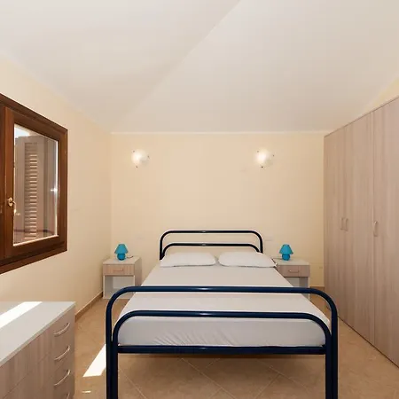 Sea-front Pearl Holiday home Golfo Aranci